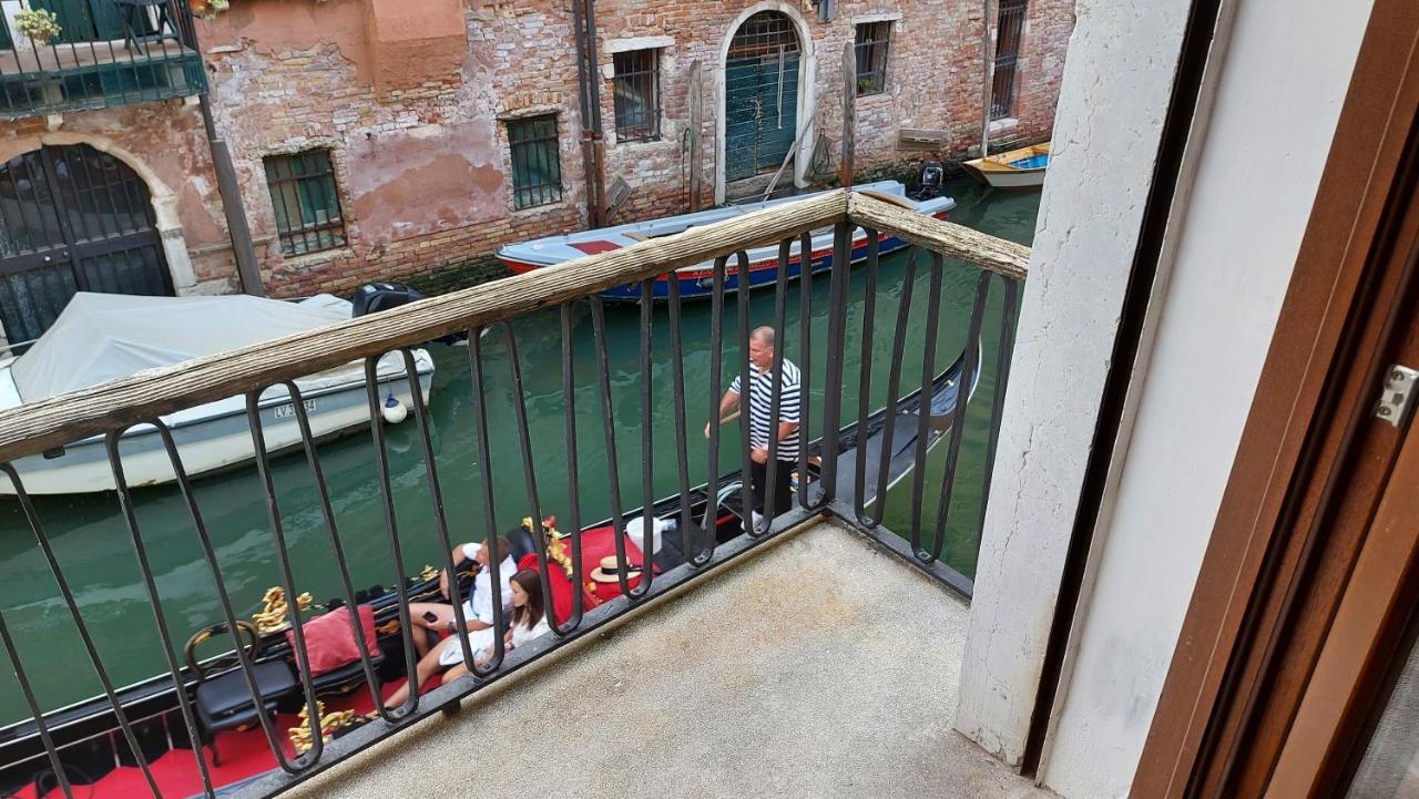 Antico Rio Acqua Dolce Apartment Venezia Eksteriør bilde